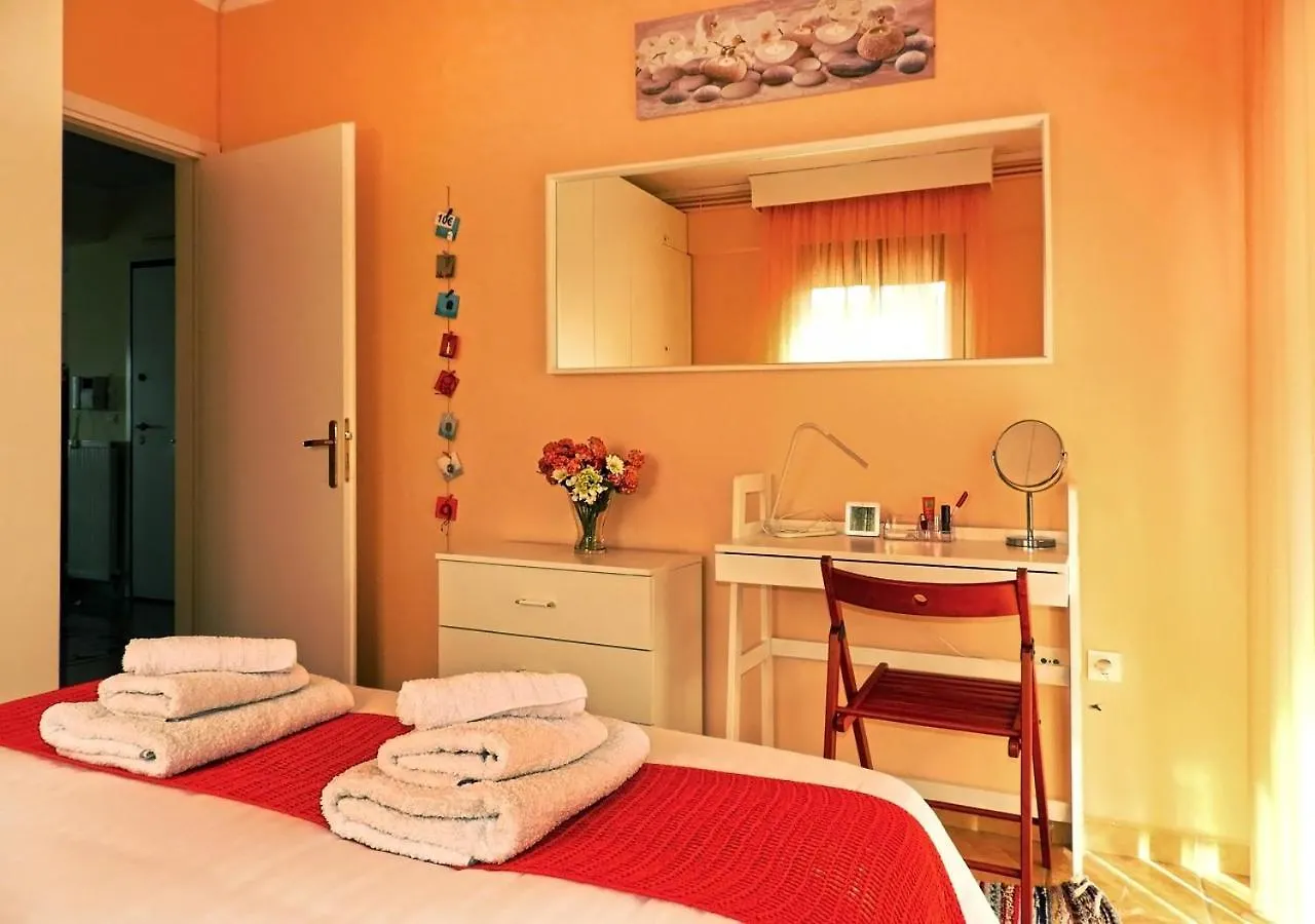 Seafront Family Apartment & Free Parking, The Cruiseflat Thessaloniki Greece